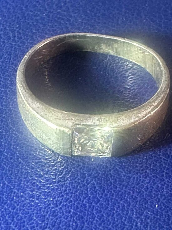 925 Sterling Silver Jewelry - 80s Mexican 925 Silver Ring with Princess Cut Gemstone | Size 7 - 7.5